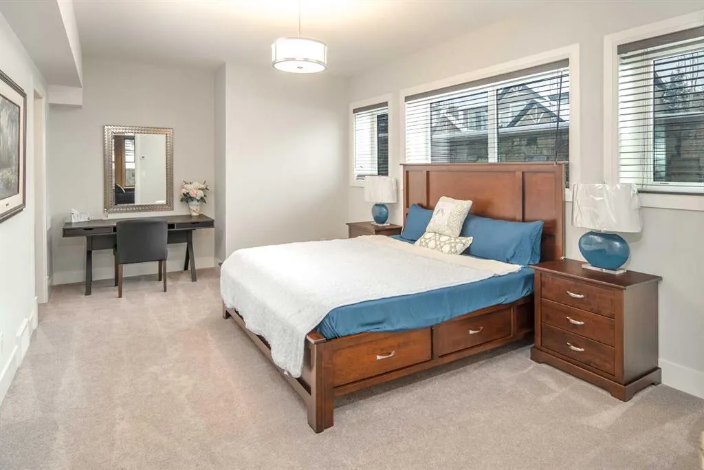 20 Rockwater Way