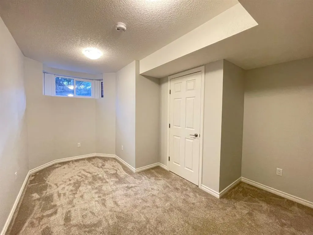 43 Prominence Path SW
