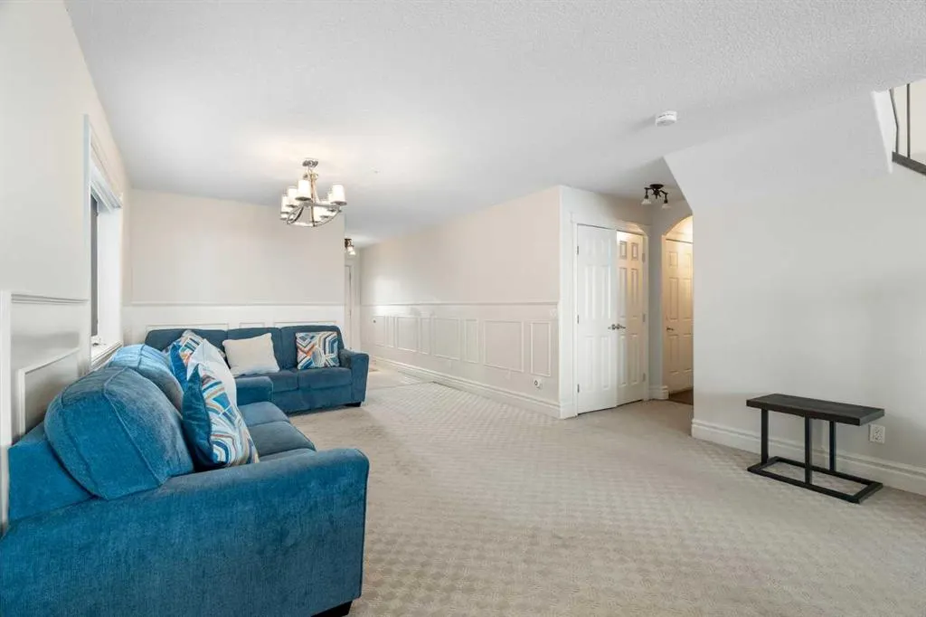 43 Prominence Path SW