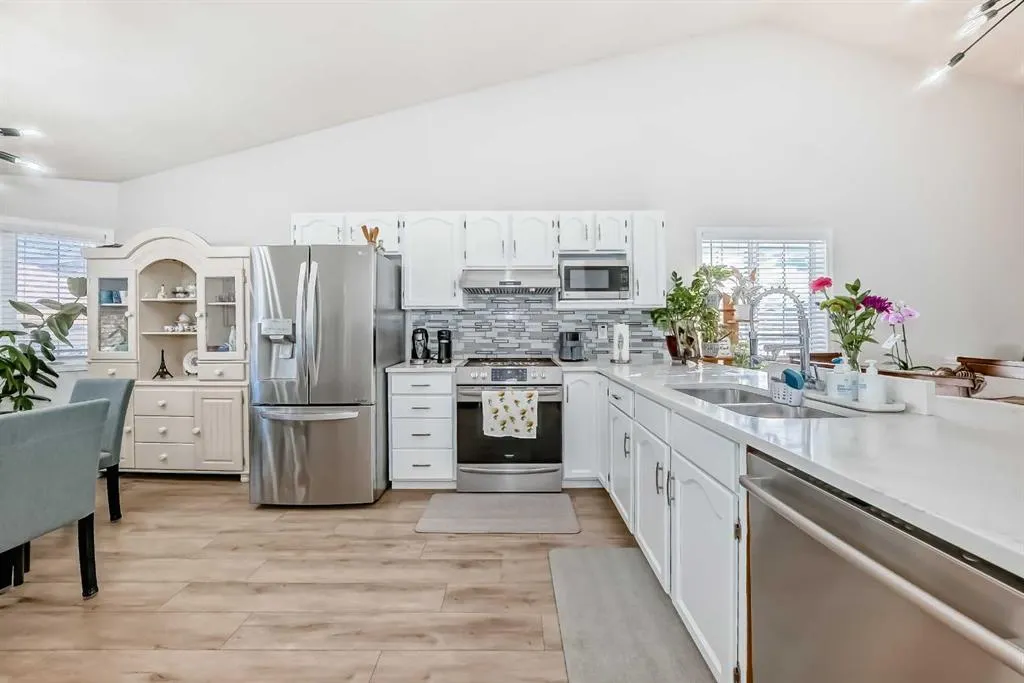 253 Citadel Way NW