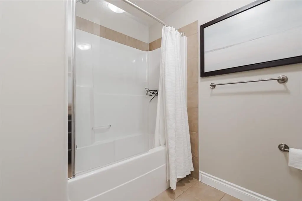300 Sparrow Hawk Drive, #9