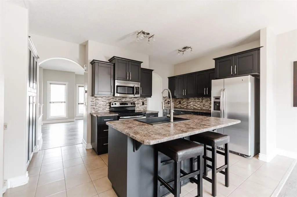 300 Sparrow Hawk Drive, #9