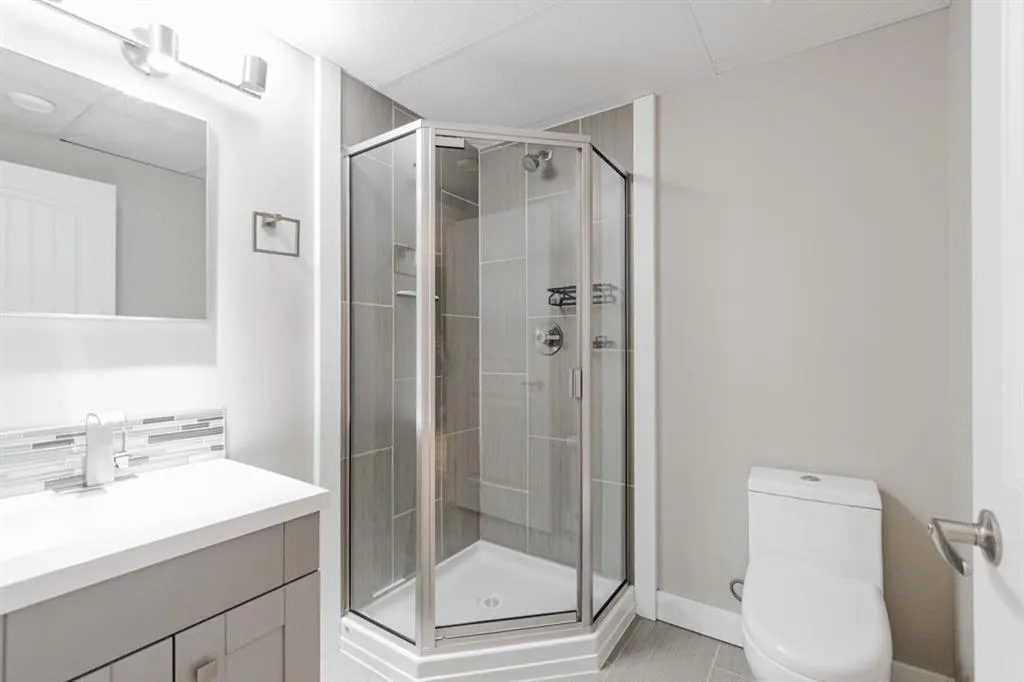 300 Sparrow Hawk Drive, #9