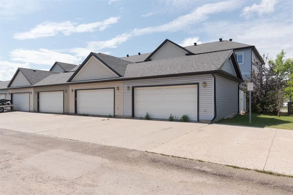 300 Sparrow Hawk Drive, #9