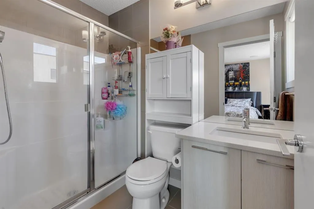 218 Sherwood Square NW, #302