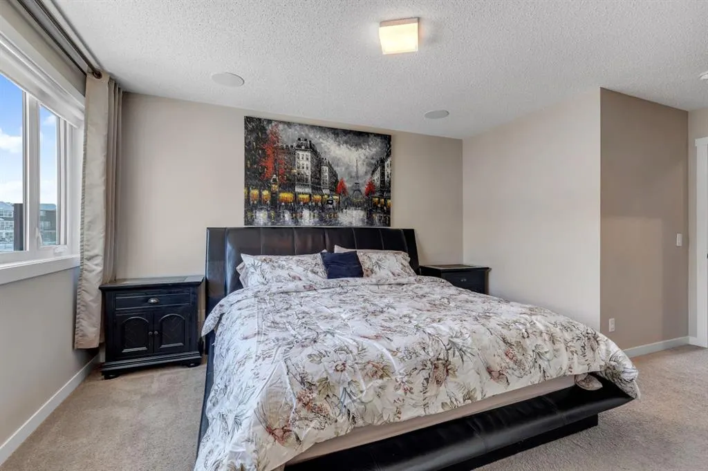 218 Sherwood Square NW, #302