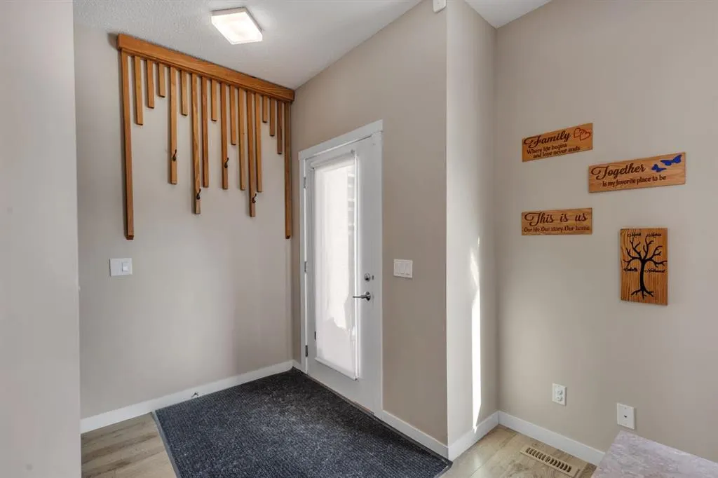 218 Sherwood Square NW, #302