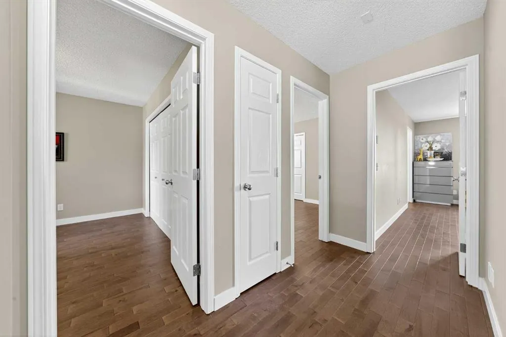 145 Panamount Rise NW