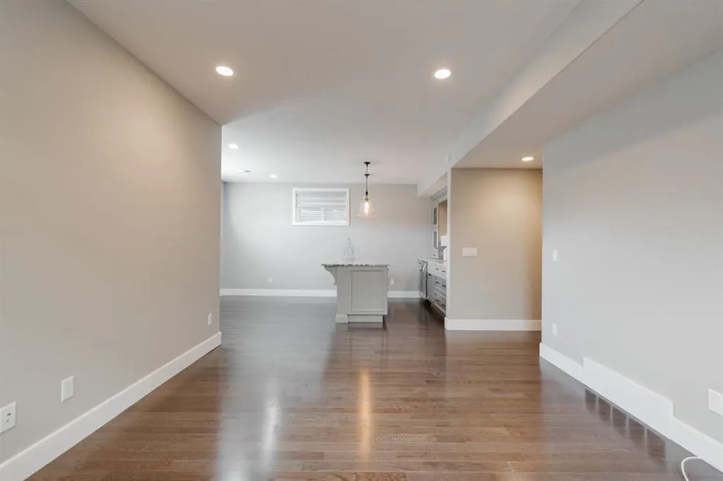 404 Dixon Road