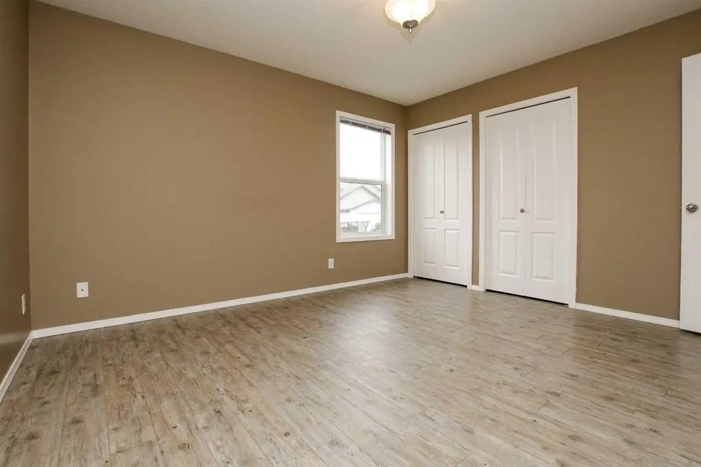 27 Inkster Close