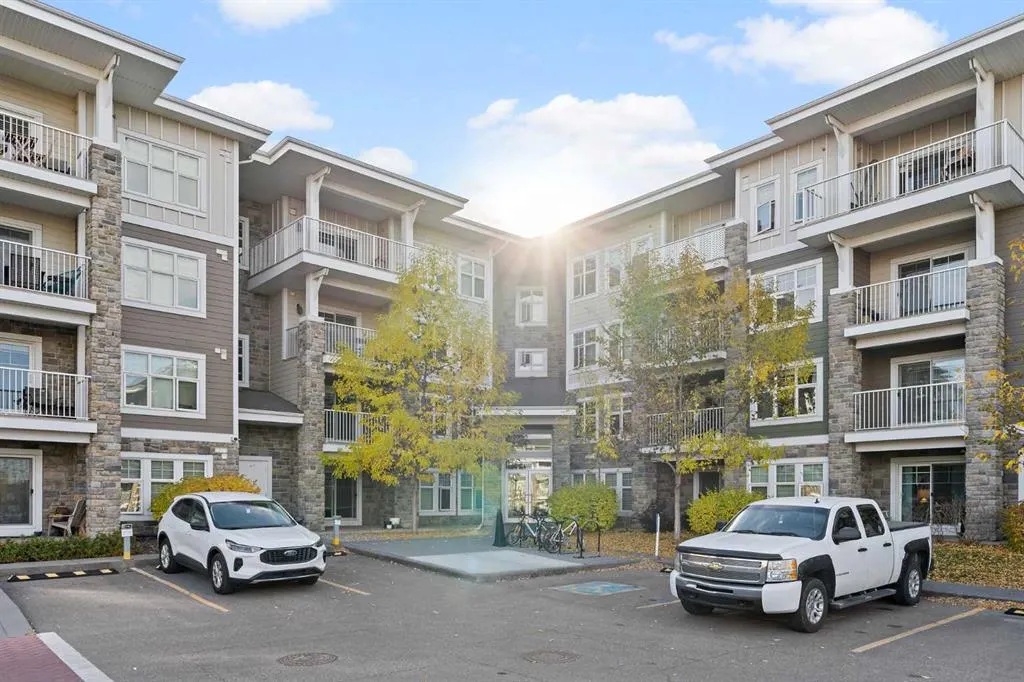 11 Mahogany Row SE, #3407
