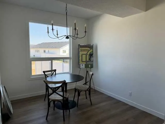 42 Irvin Way