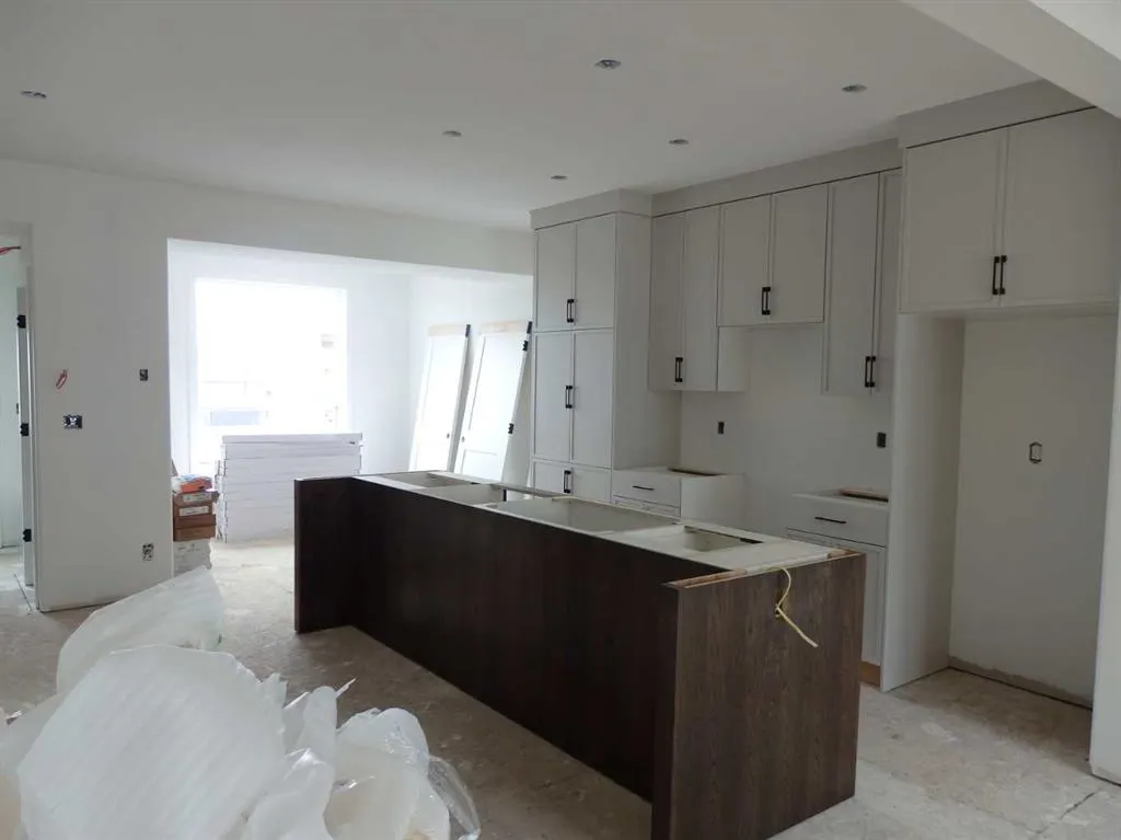 42 Irvin Way
