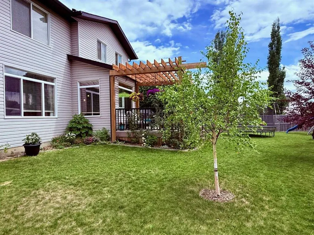 215 Hawkmere Road