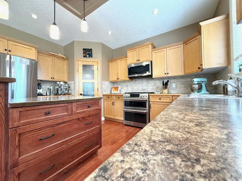 215 Hawkmere Road
