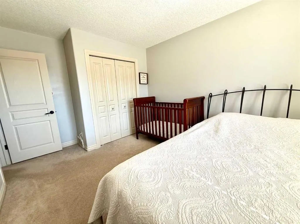 215 Hawkmere Road