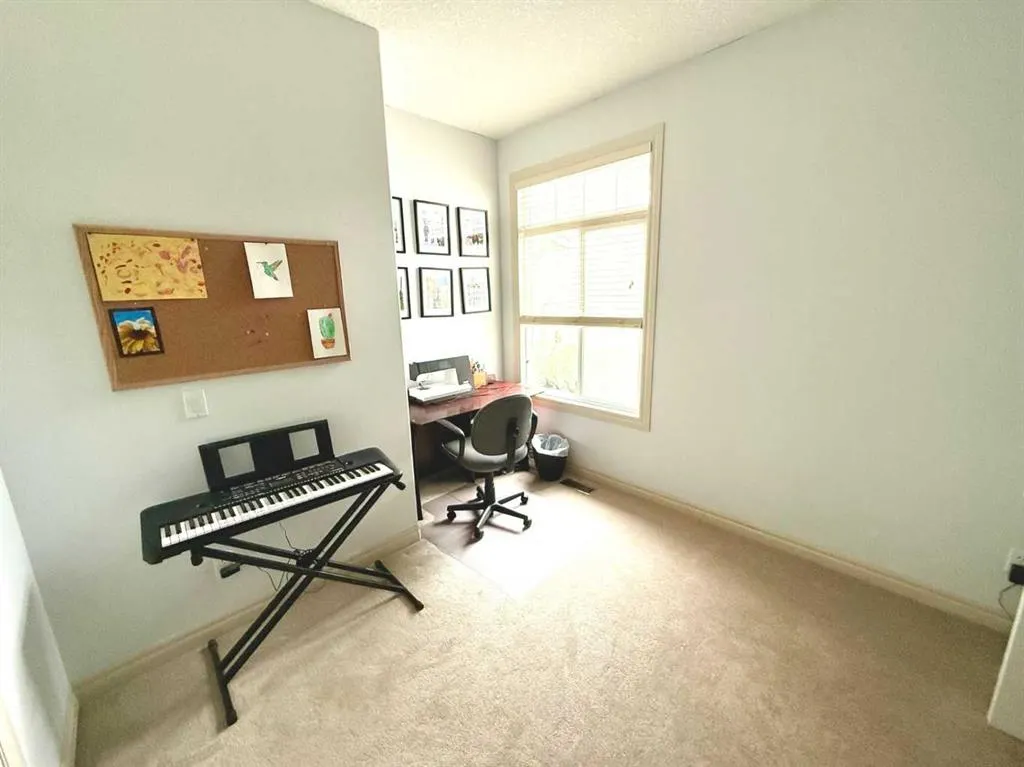 215 Hawkmere Road