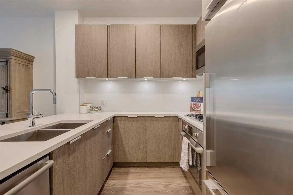 823 5 Avenue NW, #114