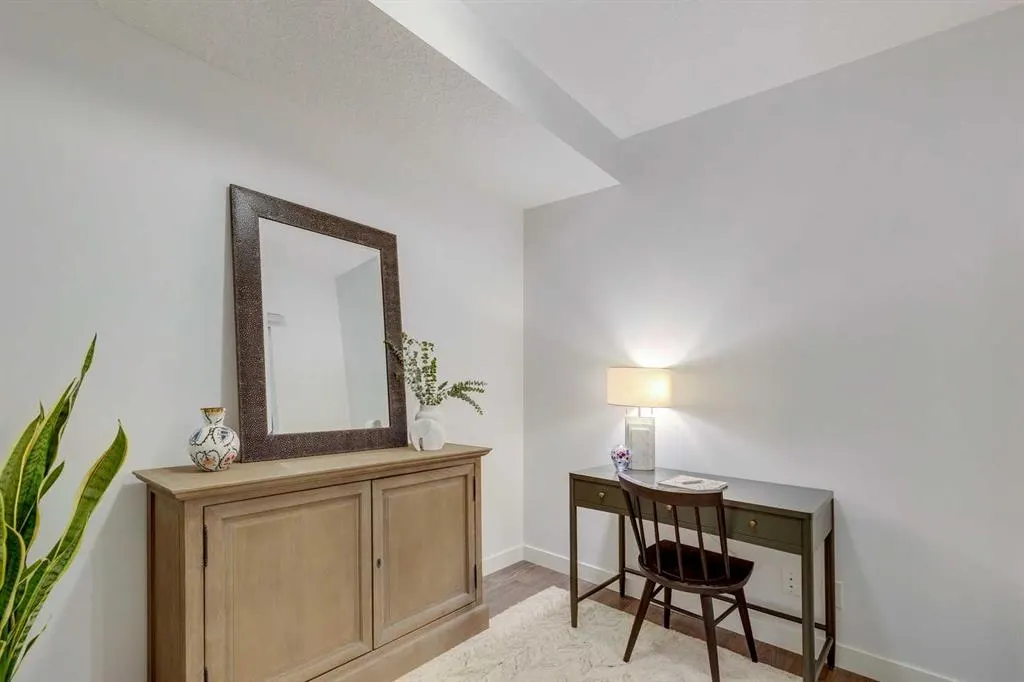823 5 Avenue NW, #114