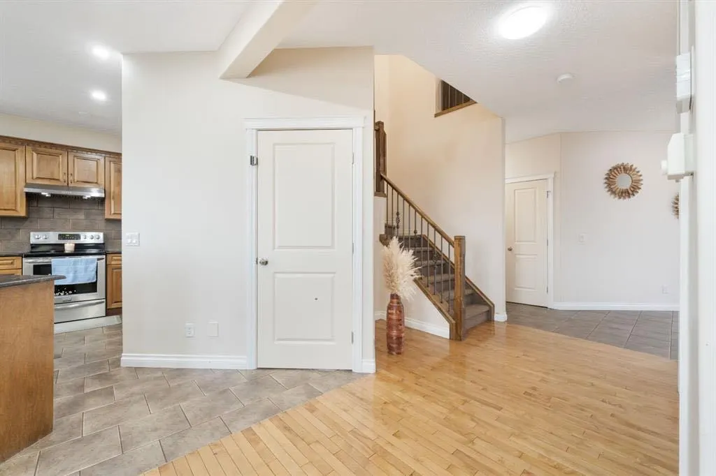 107 East Lake View