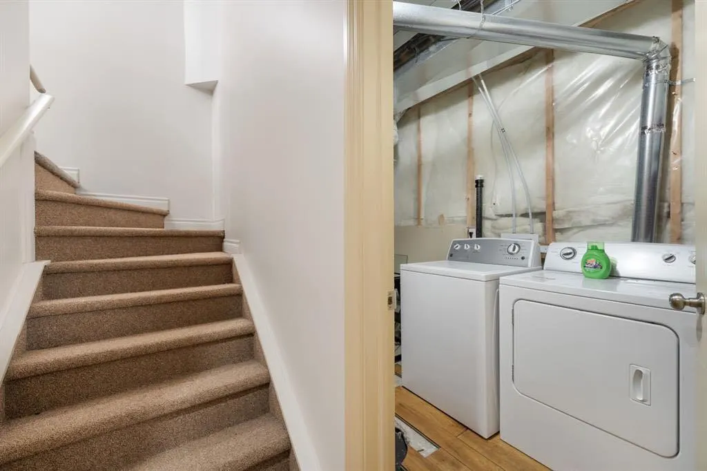107 East Lake View