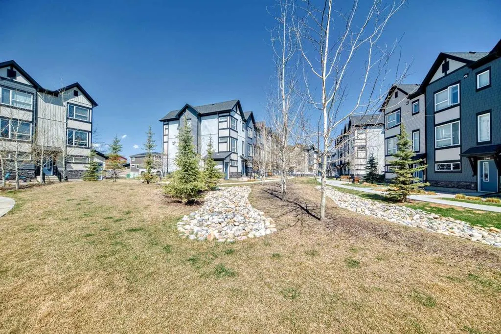 15 Evanscrest Park NW, #510
