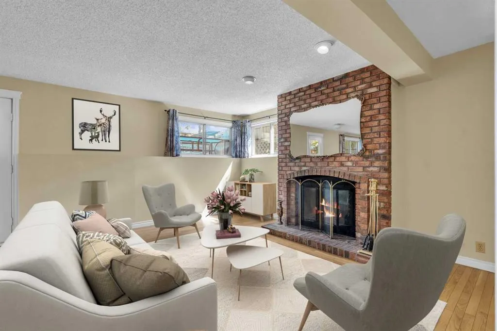 203 Edgeland Road NW