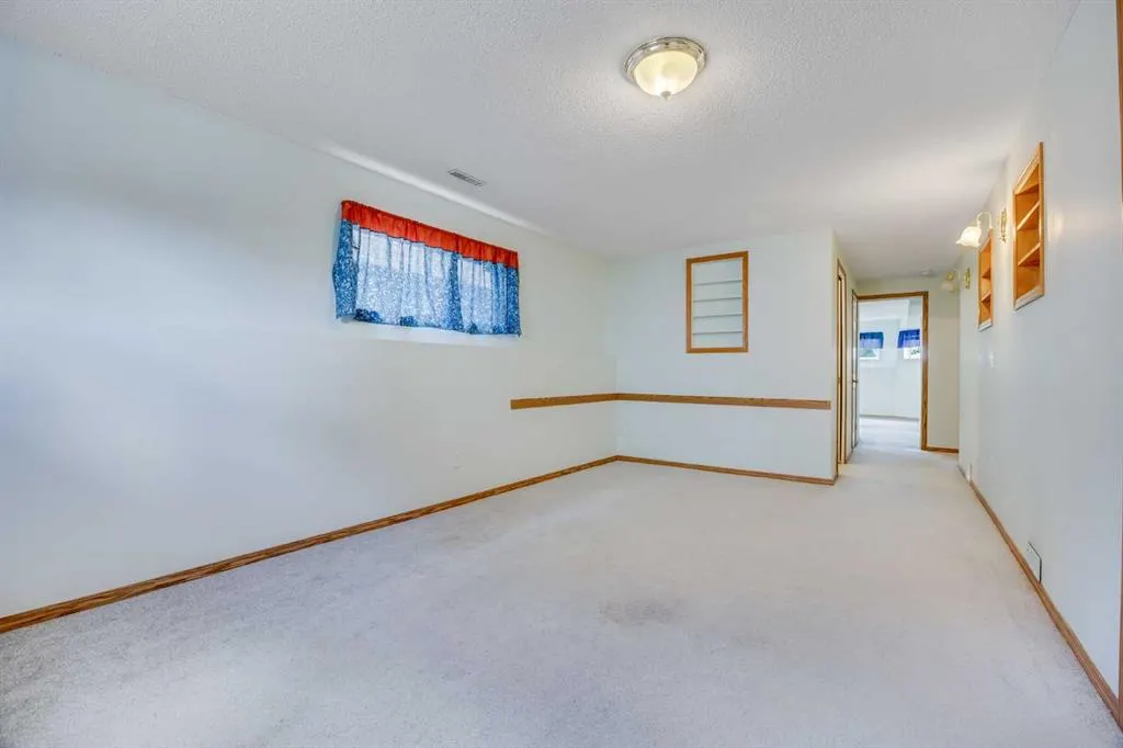 187 Applebrook Circle SE