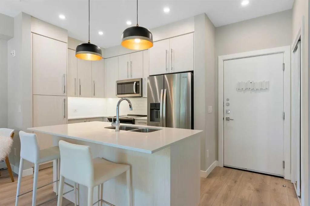 383 Smith Street NW, #110
