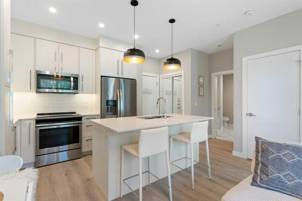 383 Smith Street NW, #110