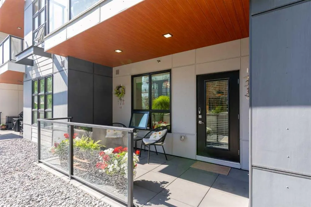383 Smith Street NW, #110