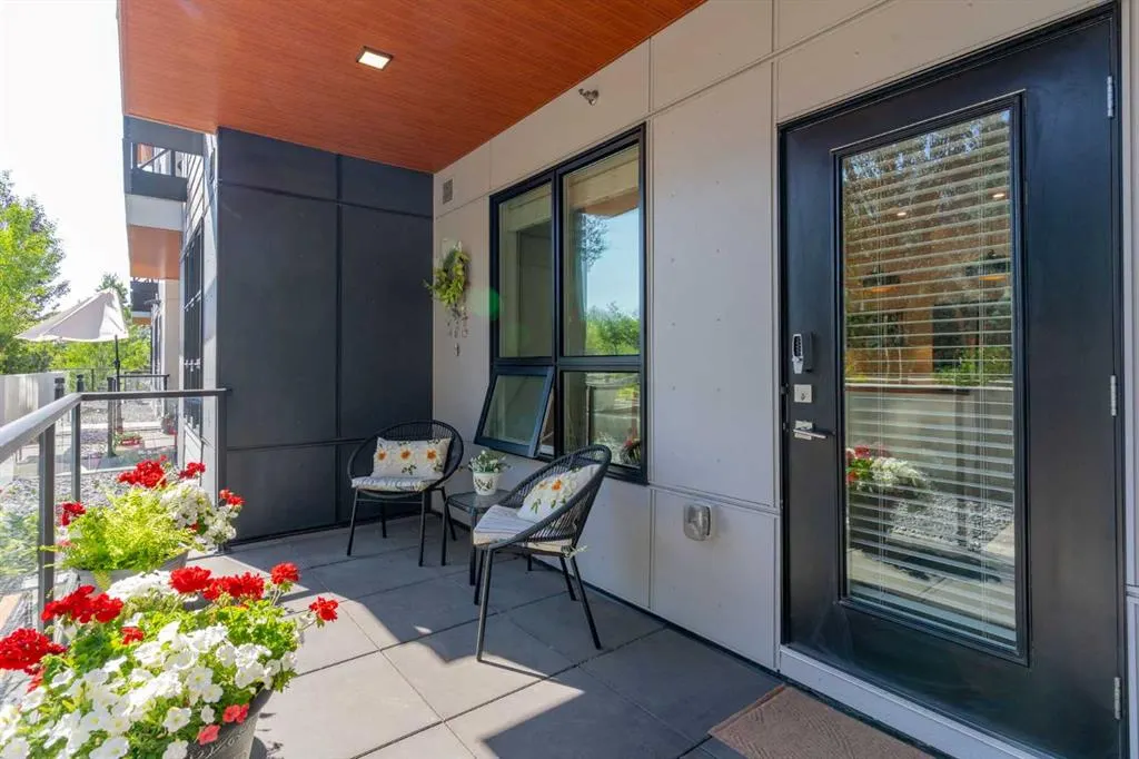 383 Smith Street NW, #110