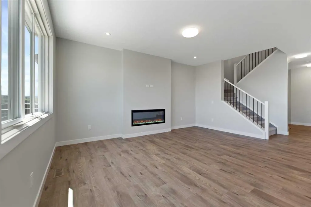 71 Saddlebred Place