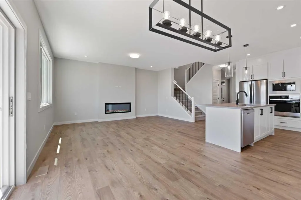 71 Saddlebred Place