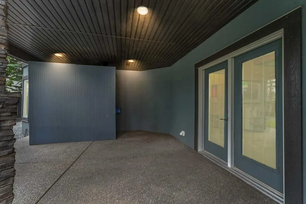136 Magenta Crescent