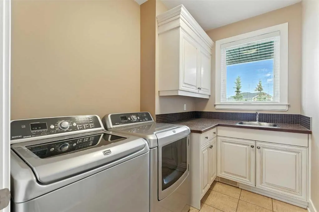 136 Magenta Crescent