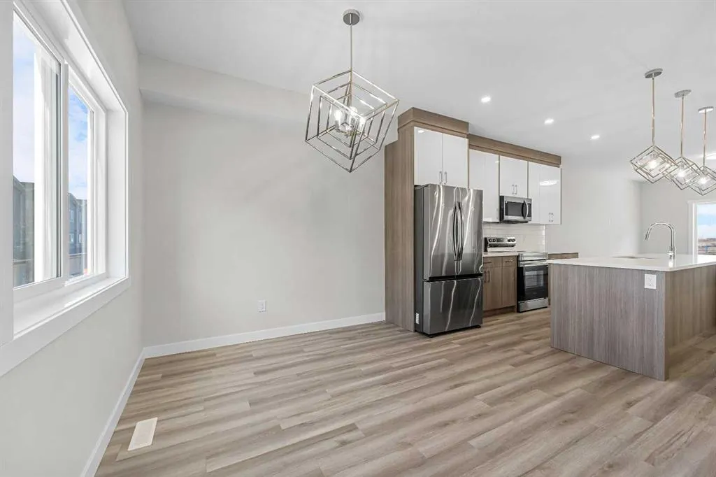 331 Red Sky Terrace NE