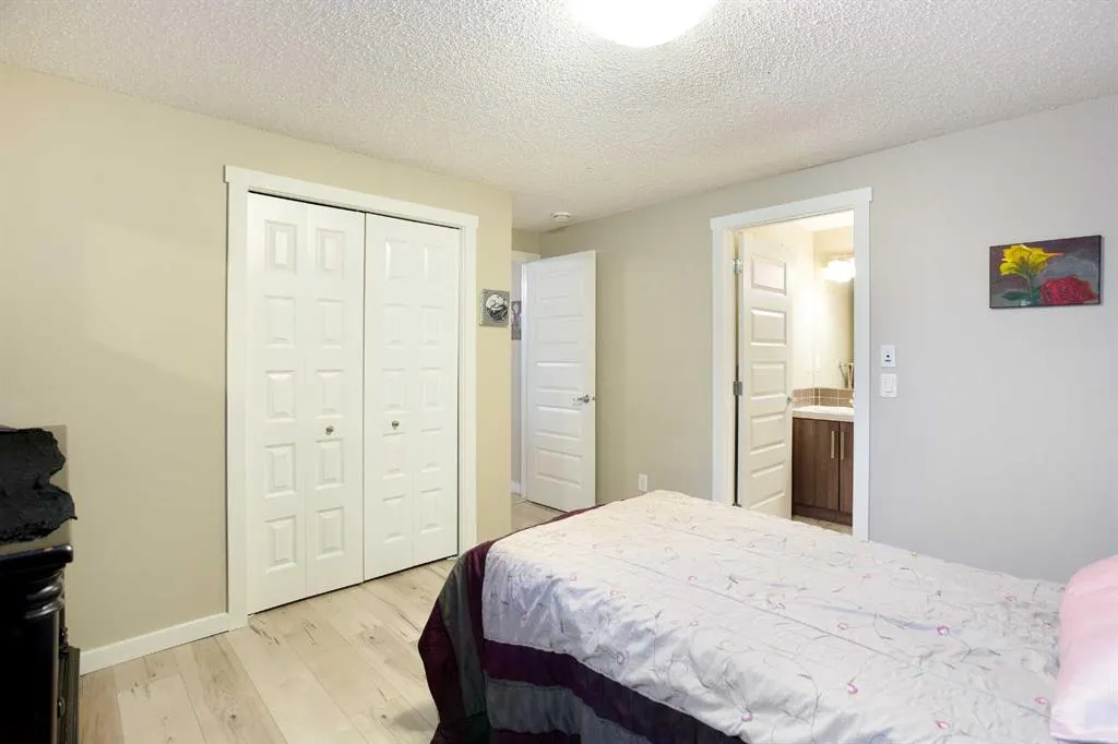416 Mckenzie Towne Close SE