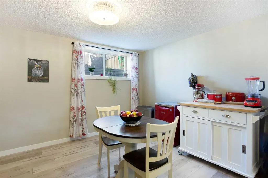 416 Mckenzie Towne Close SE