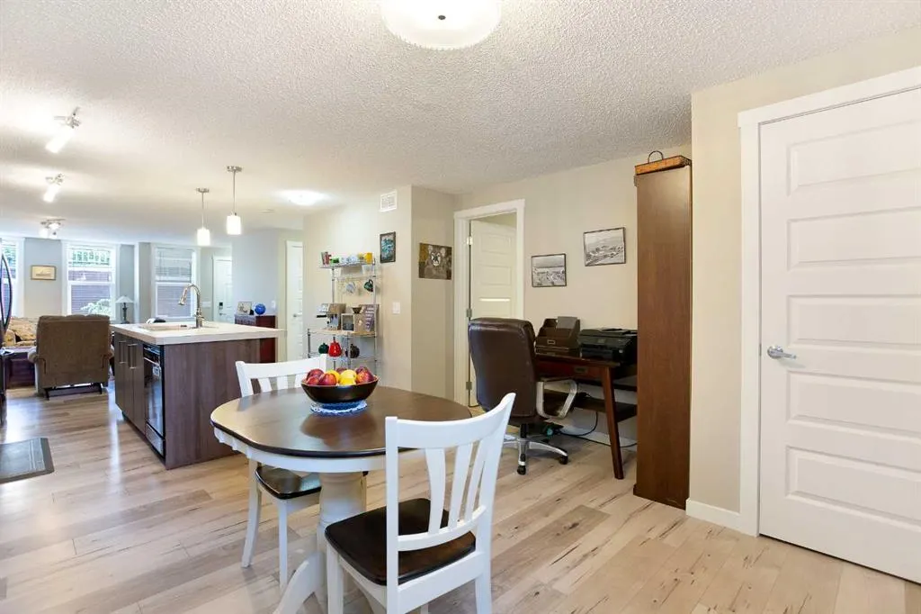 416 Mckenzie Towne Close SE