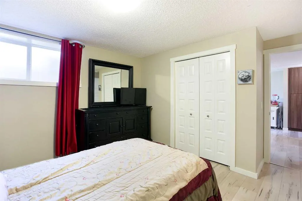 416 Mckenzie Towne Close SE