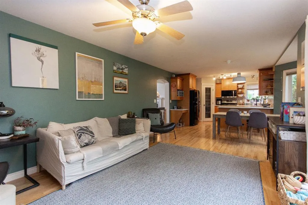 26 Adair Avenue