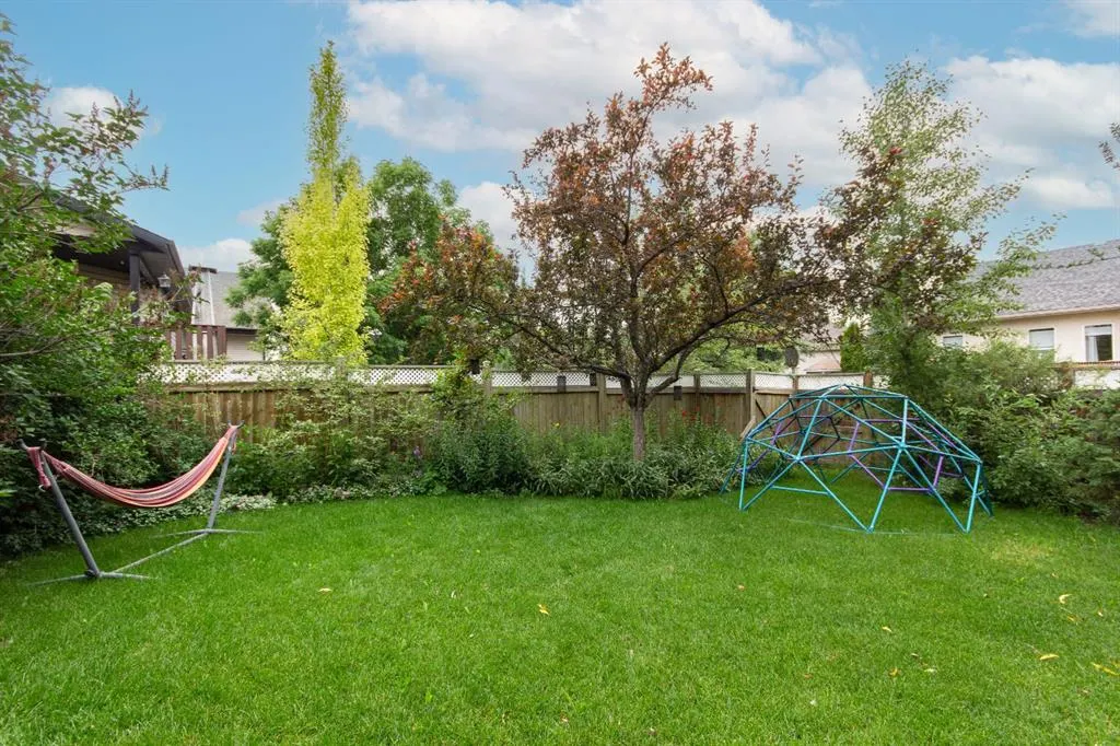 26 Adair Avenue