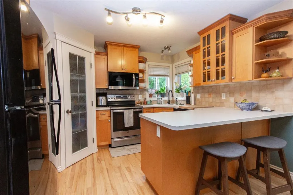 26 Adair Avenue