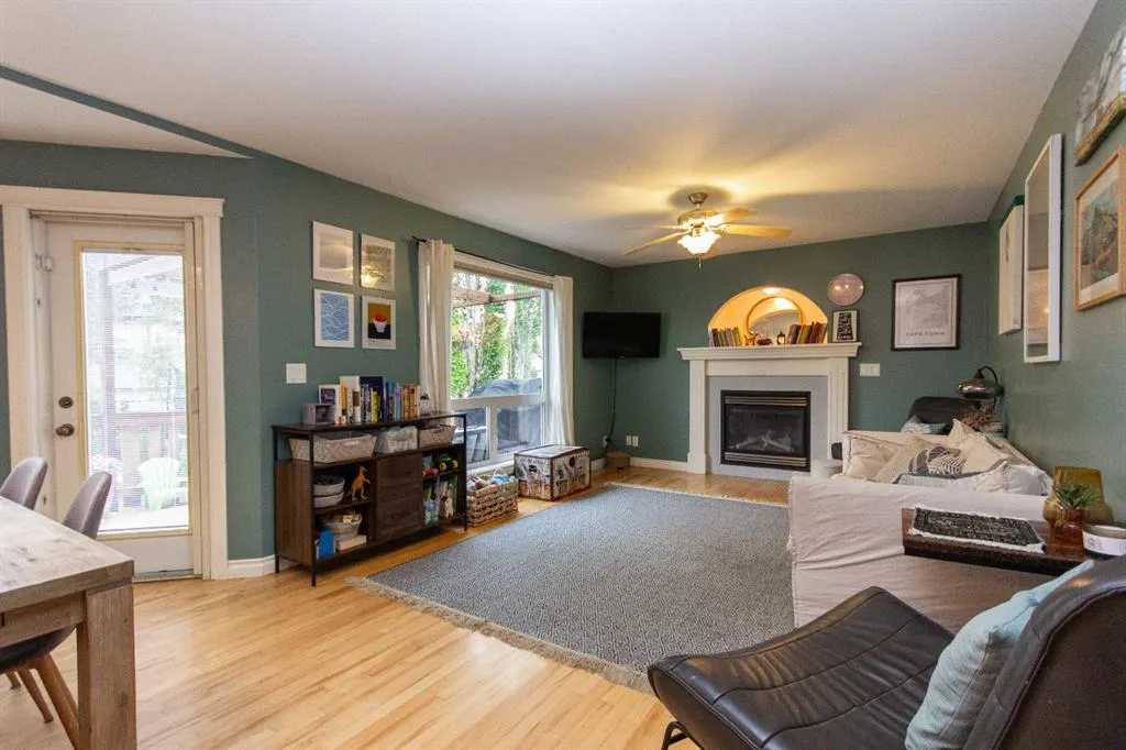 26 Adair Avenue