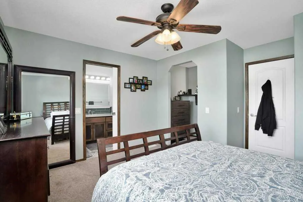 136 Oswald Close