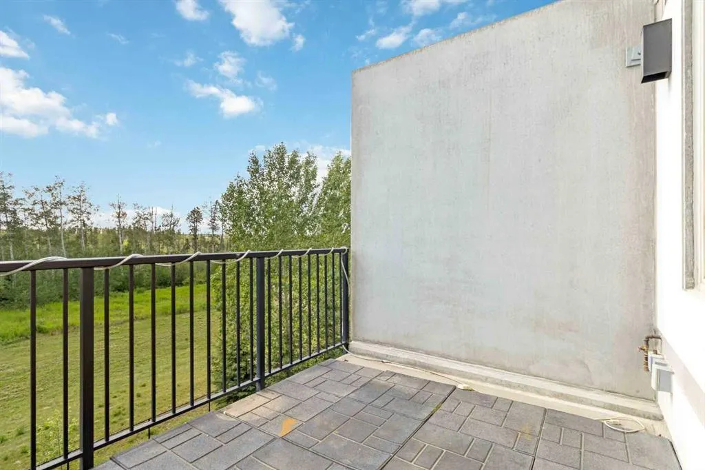 204 Sparrowhawk Drive, #1409