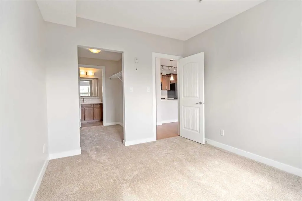 204 Sparrowhawk Drive, #1409