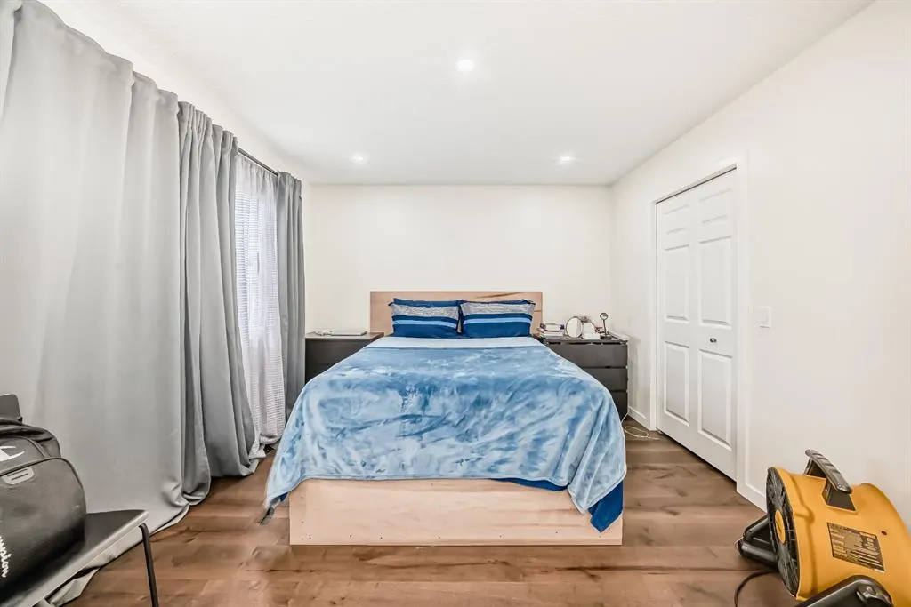 237 Skyview Ranch Boulevard NE