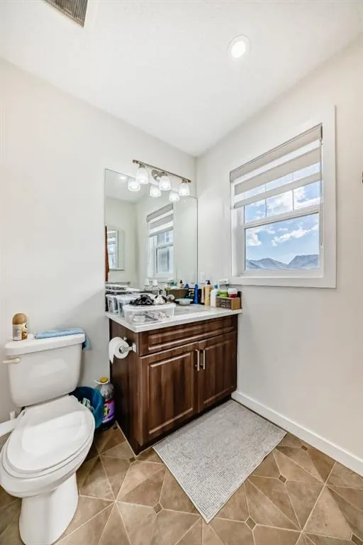 237 Skyview Ranch Boulevard NE